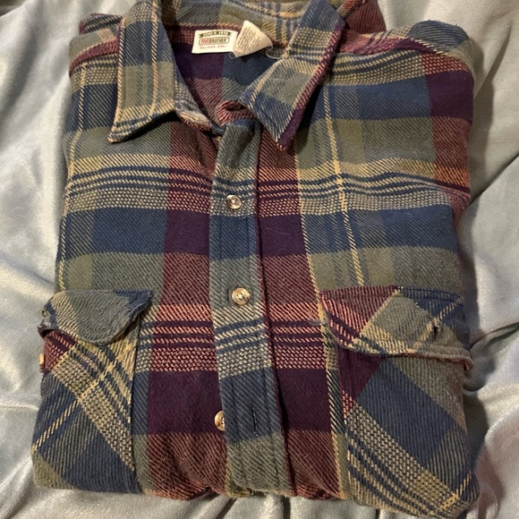 Men’s flannel/chanois shirts(9) LOT - Picture 2 of 14